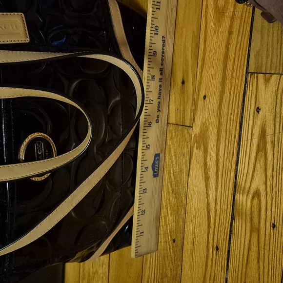 Coach patent leather tote. PRE-LOVED. - Picture 8 of 16